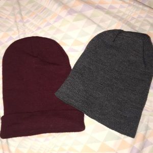 2 pack of everyday wear beanies!